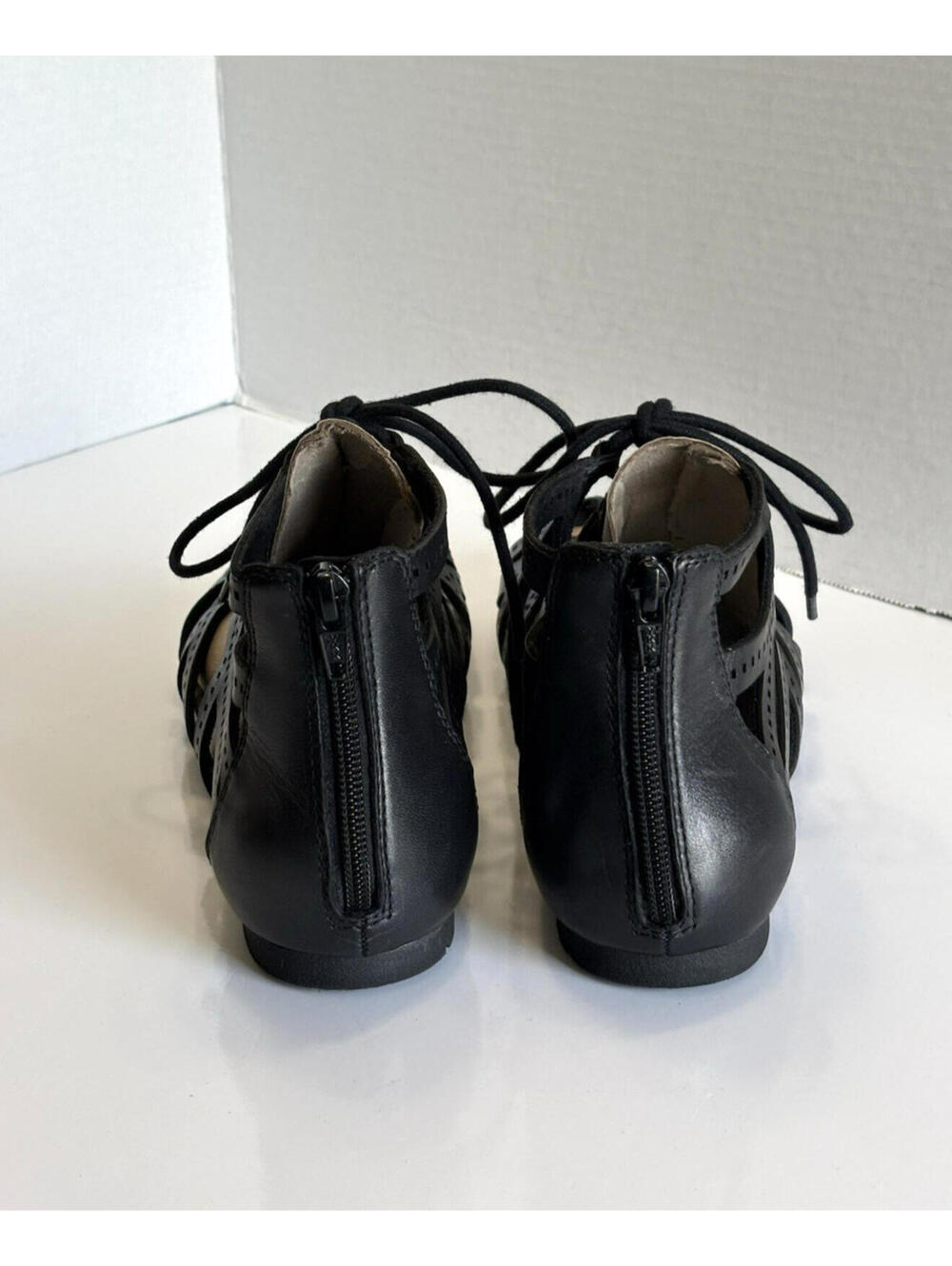 Earth Linden Lehi Sandals Women's Black Leather Gladiator Back Zip Comfy Sz 8.5 - Picture 5 of 14